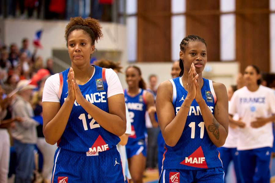 Iliana Rupert et Valériane Ayayi en fers de lance.