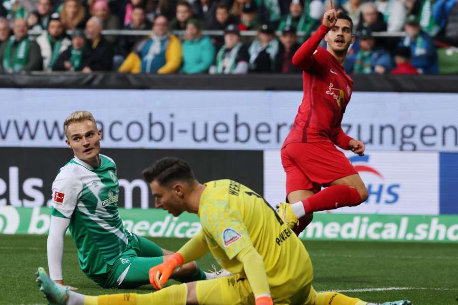 André Silva inaugurou o marcador aos 13 minutos