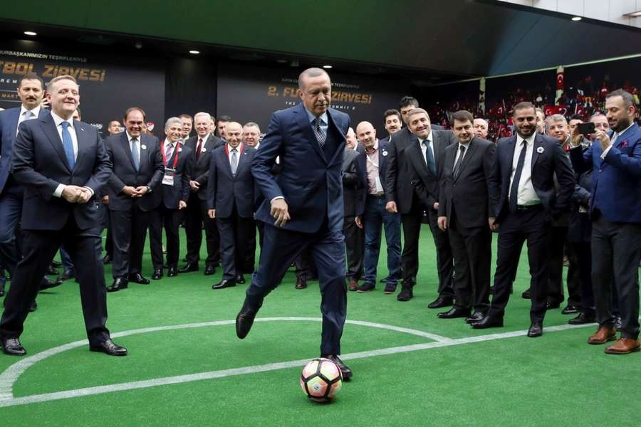 Turcia va organiza, cel mai probabil, EURO 2032