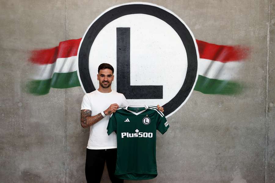 Claude Gonçalves tornou-se um novo jogador do Legia