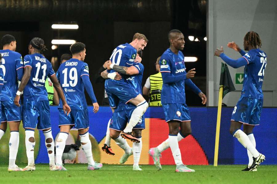 Chelsea otočila skóre zápasu. Chelsea otočila skóre zápasu.