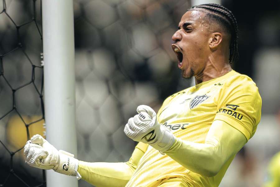 Gabriel Delfim comemora classificação atleticana na Arena MRV Gabriel Delfim comemora classificação atleticana na Arena MRV