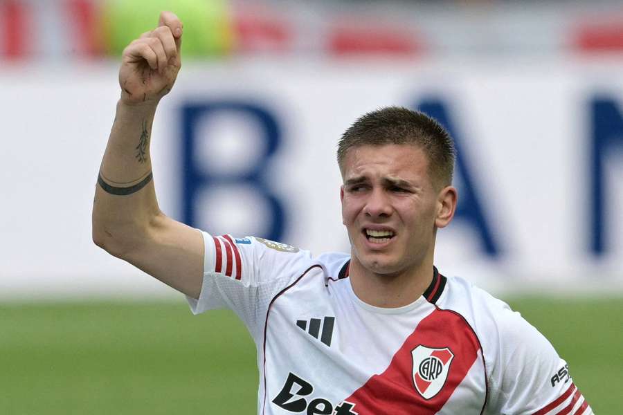 Franco Mastantuono dirà "adiós" al River a Ferragosto per trasferirsi al Real Madrid Franco Mastantuono dirà "adiós" al River a Ferragosto per trasferirsi al Real Madrid