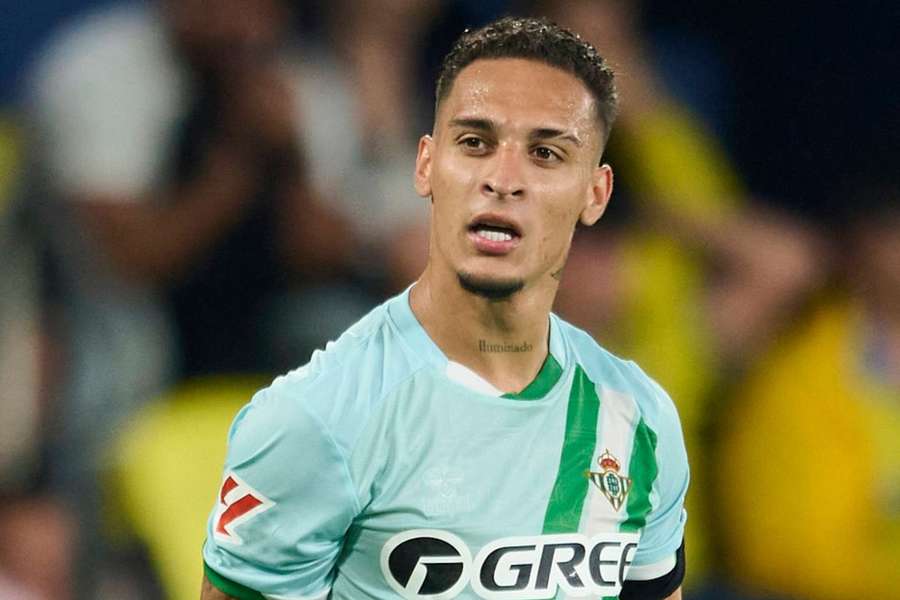 Betis de Antony encara o Atlético de Madrid nesta segunda (27) Betis de Antony encara o Atlético de Madrid nesta segunda (27)