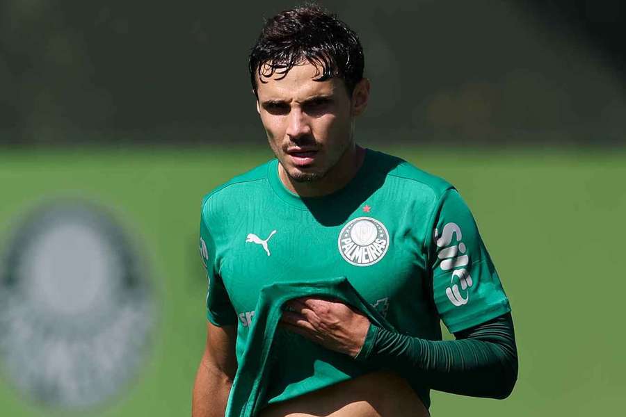 Veiga está em má fase no Verdão