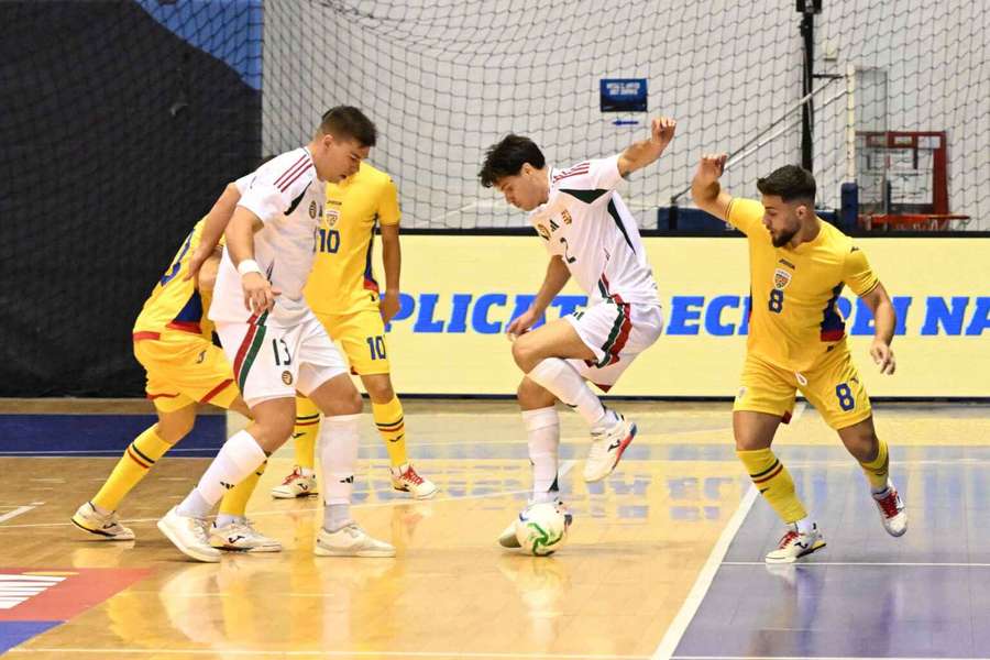 România ratează calificarea la Campionatul European de futsal după ce a fost învinsă de Ungaria în ultimele minute