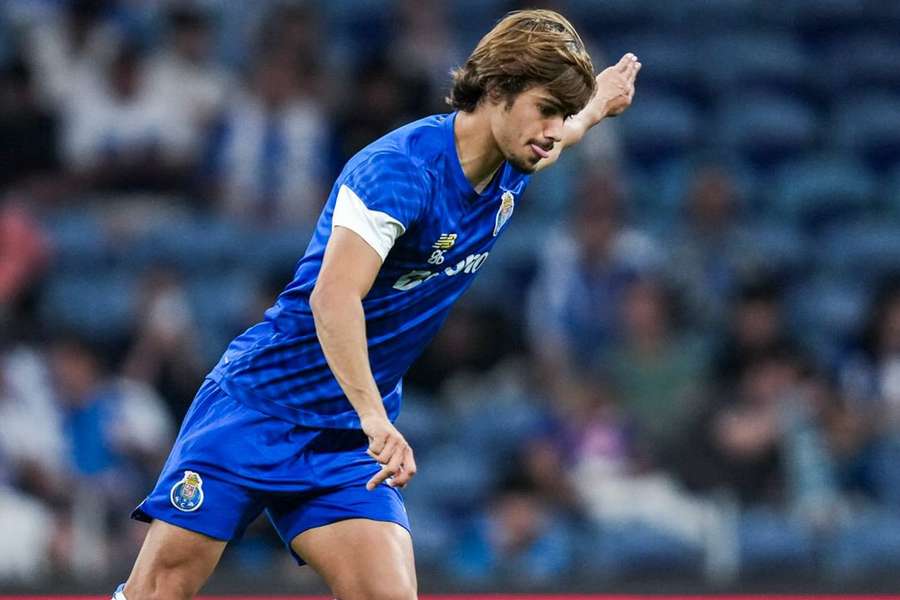 Rodrigo Mora trabalhou sem limitações