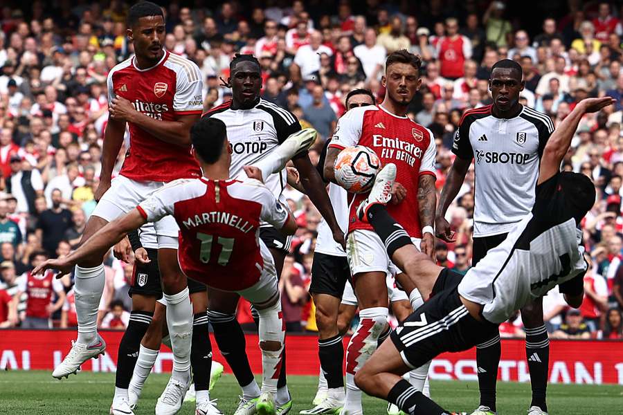 Arsenal zremisował 2:2 z Fulham. Goście wyrównali mimo gry w osłabieniu