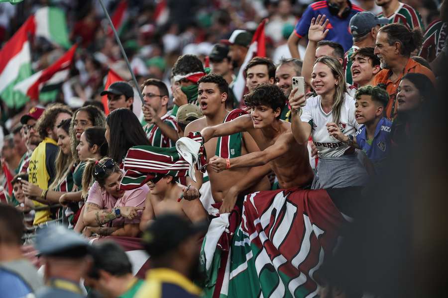 A claque do Fluminense saiu feliz do MetLife Stadium