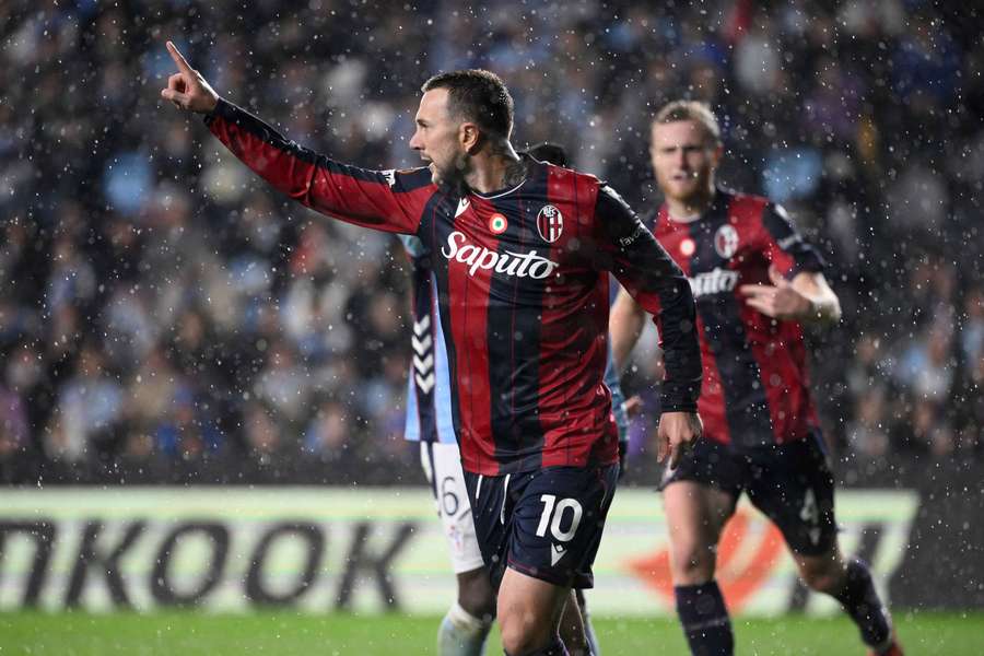Bologna's Federico Bernardeschi celebrates scoring his team's first goal against Celta Vigo