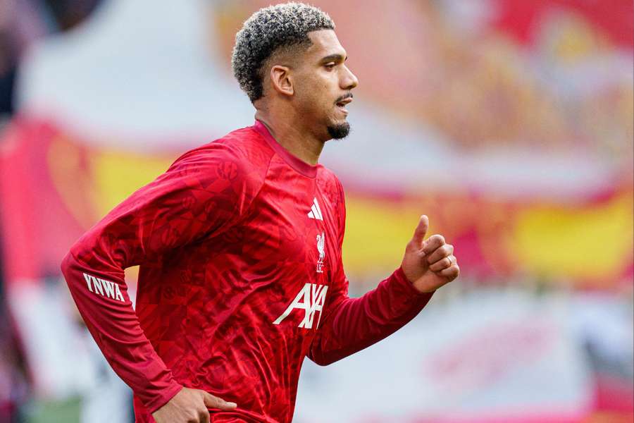 Ronald Araujo says playing for Barcelona prepared him for the pressures of life at Anfield Ronald Araujo says playing for Barcelona prepared him for the pressures of life at Anfield