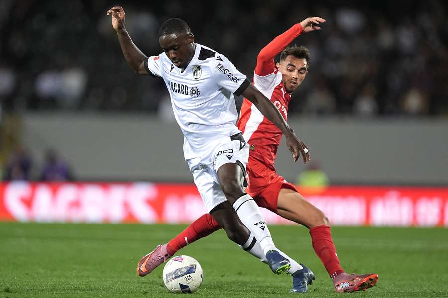 Beni Mukendi, do Vitória SC, entre os escolhidos Beni Mukendi, do Vitória SC, entre os escolhidos