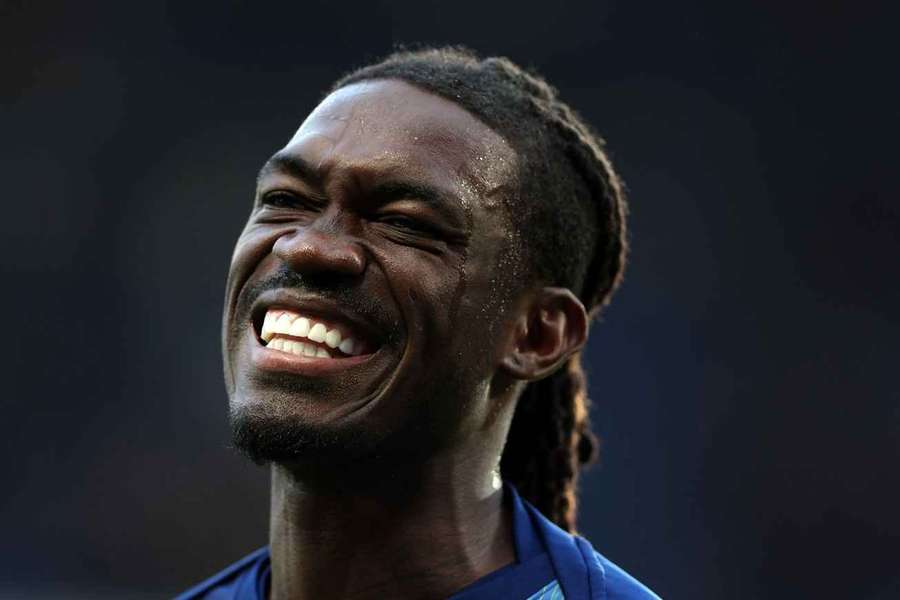 Yves Bissouma s'est entraîné avec Fulham. Yves Bissouma s'est entraîné avec Fulham.