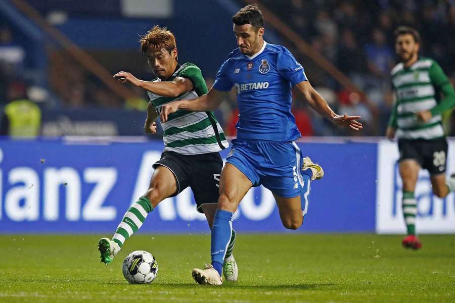 Sporting-FC Porto joga-se a 30 de agosto, às 20:30