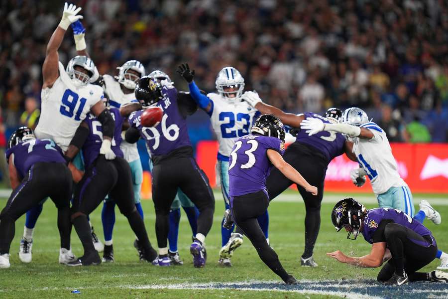O chute de Tyler Loop que deu a vitória aos Ravens O chute de Tyler Loop que deu a vitória aos Ravens