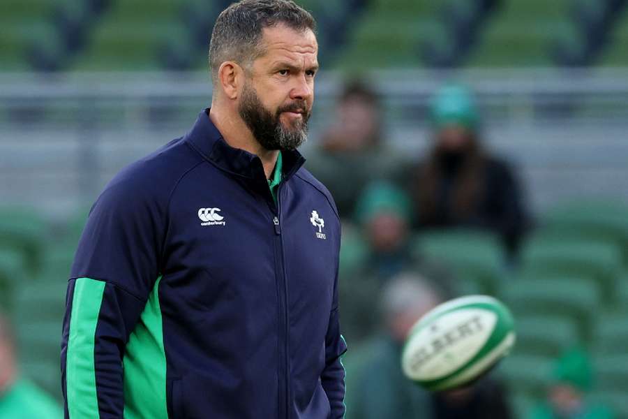 reland head coach Andy Farrell before Italy match