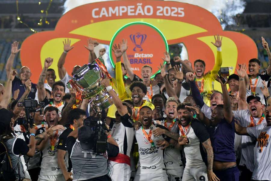 O Corinthians está fora da Copa do Brasil 2026 O Corinthians está fora da Copa do Brasil 2026