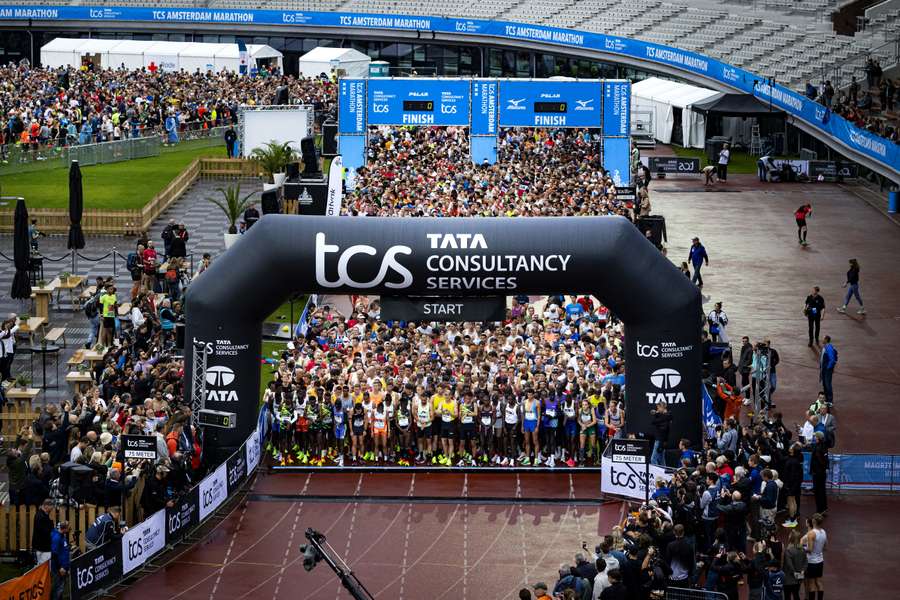 De start van de marathon in Amsterdam