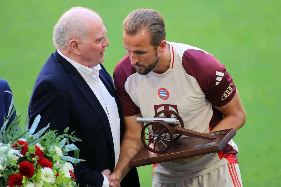 Uli Hoeneß (l.) und Harry Kane (r.)