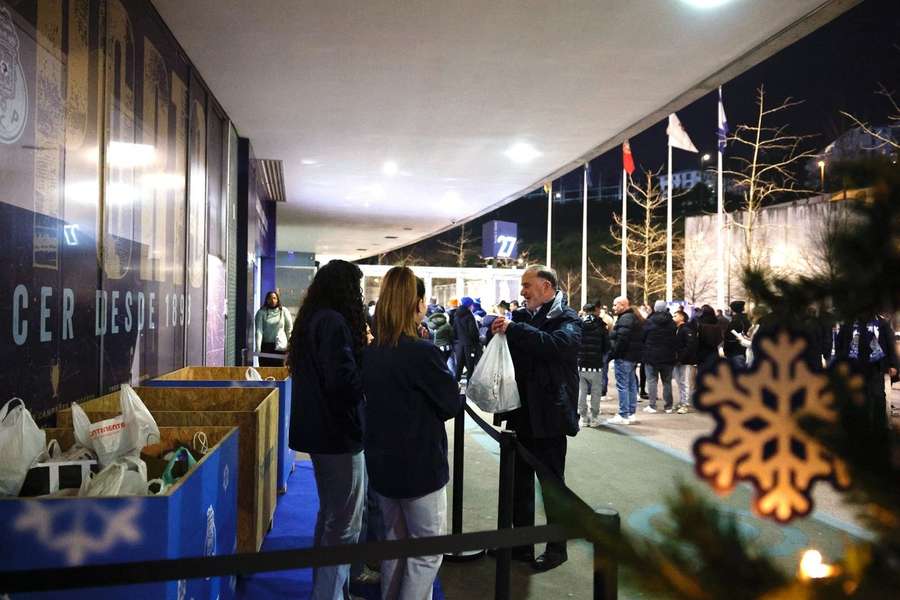 FC Porto promoveu recolha de alimentos antes do dérbi da Invicta