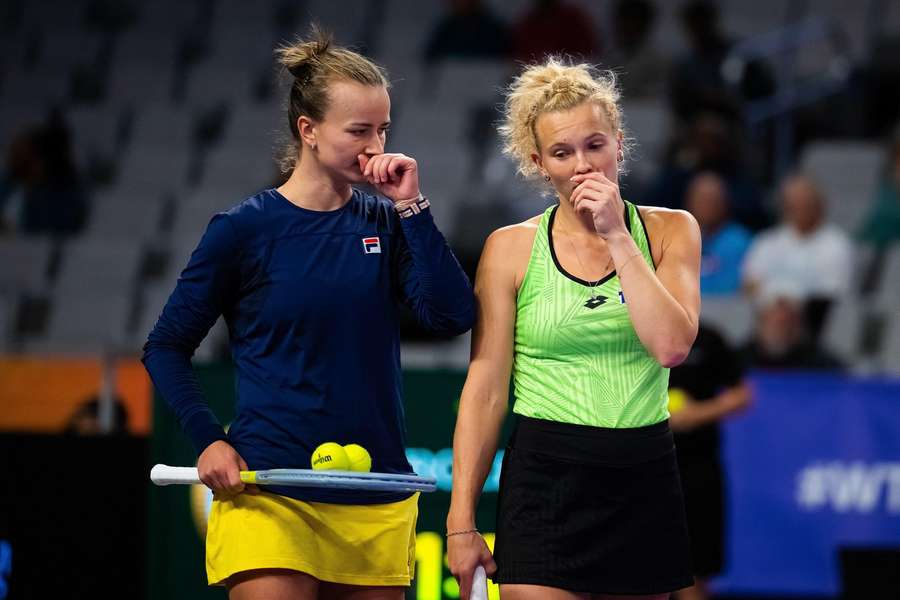 Barbora Krejčíková a Kateřina Siniaková odehrají poslední skupinový zápas na Turnaji mistryň.