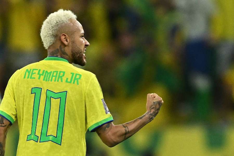 Neymar draws level with Pele as Brazil's all time top goalscorer
