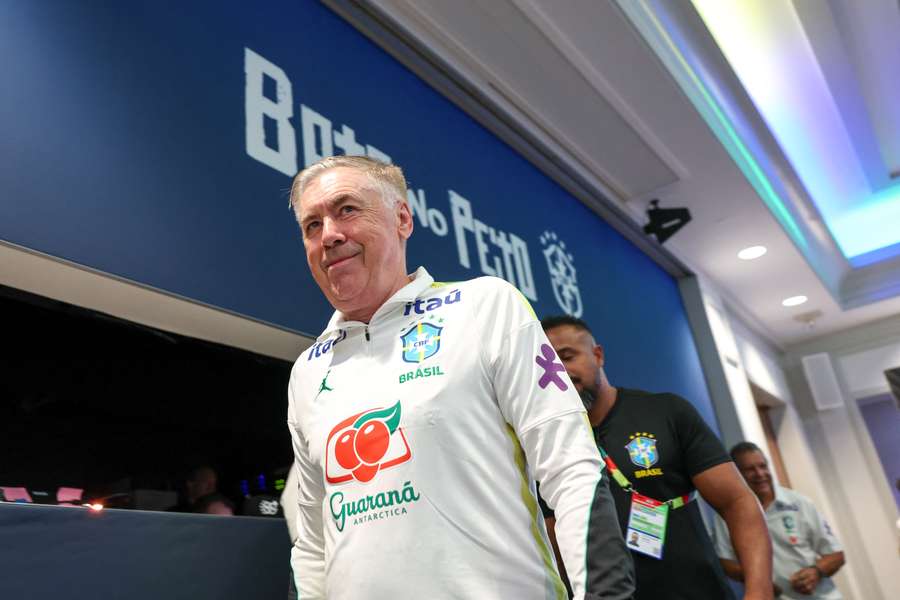 Ancelotti durante entrevista coletiva no hotel da Seleção Brasileira, em Basking Ridge, Nova Jersey Ancelotti durante entrevista coletiva no hotel da Seleção Brasileira, em Basking Ridge, Nova Jersey