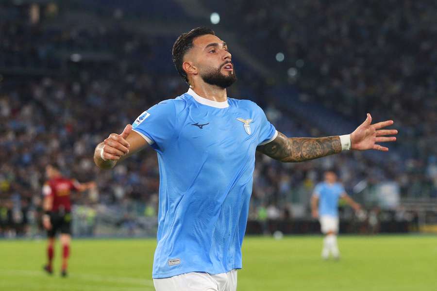 Castellanos festeggia dopo il terzo gol