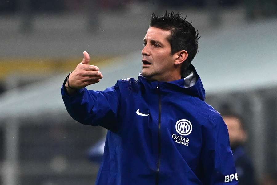 Cristian Chivu, treinador do Inter de Milão Cristian Chivu, treinador do Inter de Milão