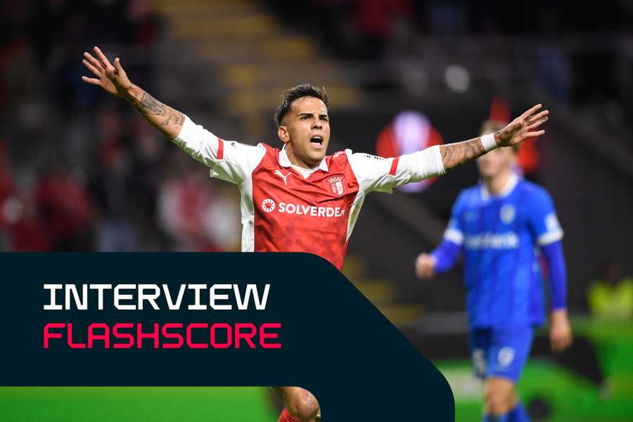 Zalazar, joueur du SC Braga, célèbre un but.