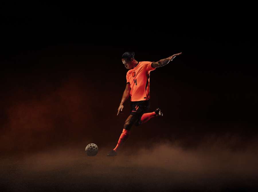 Virgil van Dijk und die Niederlande laufen im gewohnten 