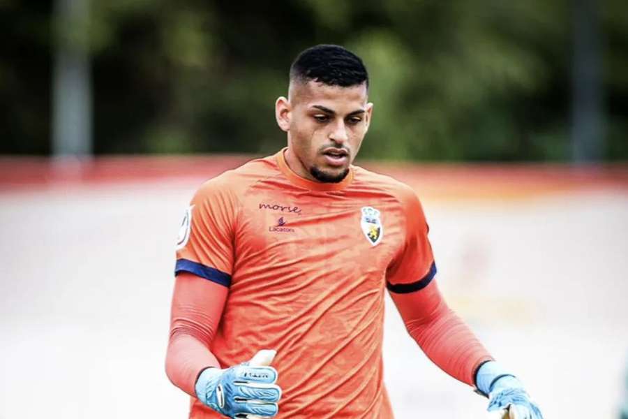 Kaique esteve emprestado pelo Palmeiras ao Farense