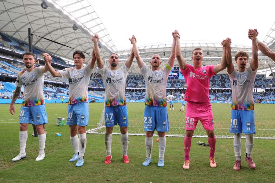A-League Roundup: Auckland, Sydney, Victory all bounce back in style