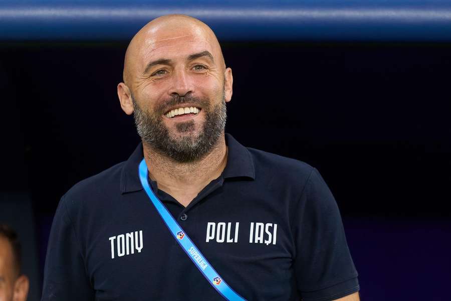Tony da Silva regressa ao futebol romeno