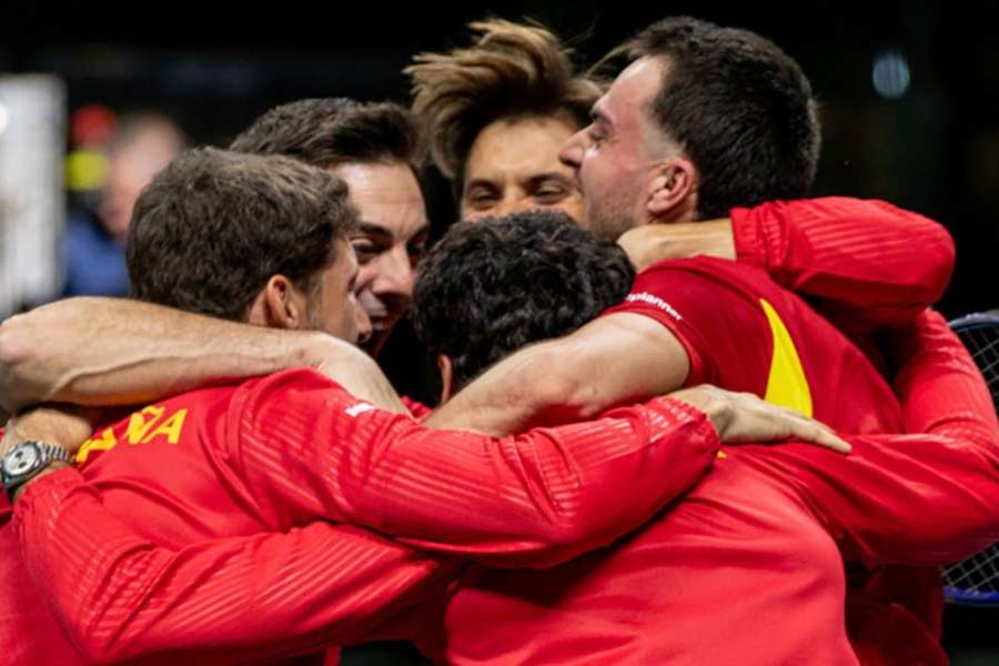 Los jugadores de España celebran el pase a la final de la Copa Davis