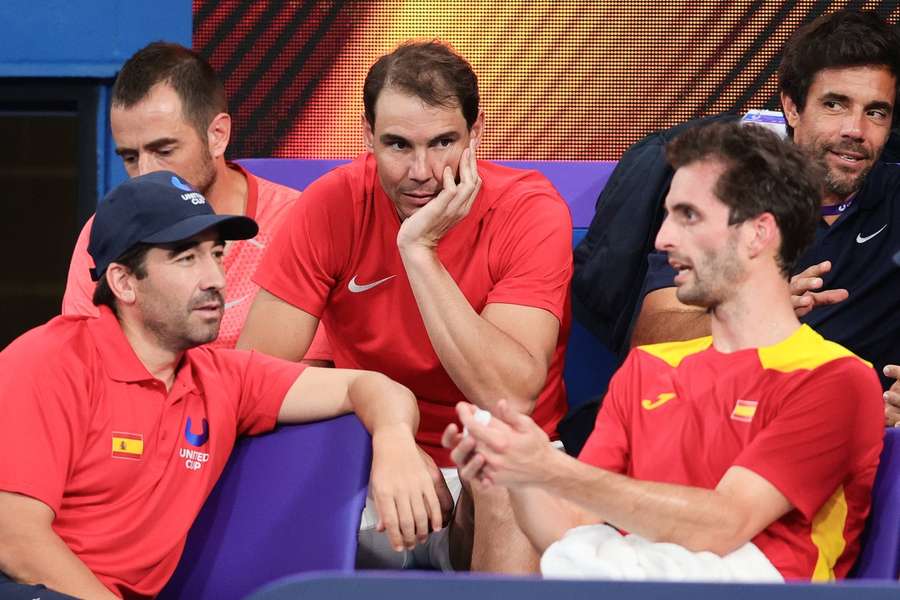 El equipo español charla durante la eliminatoria ante Australia.