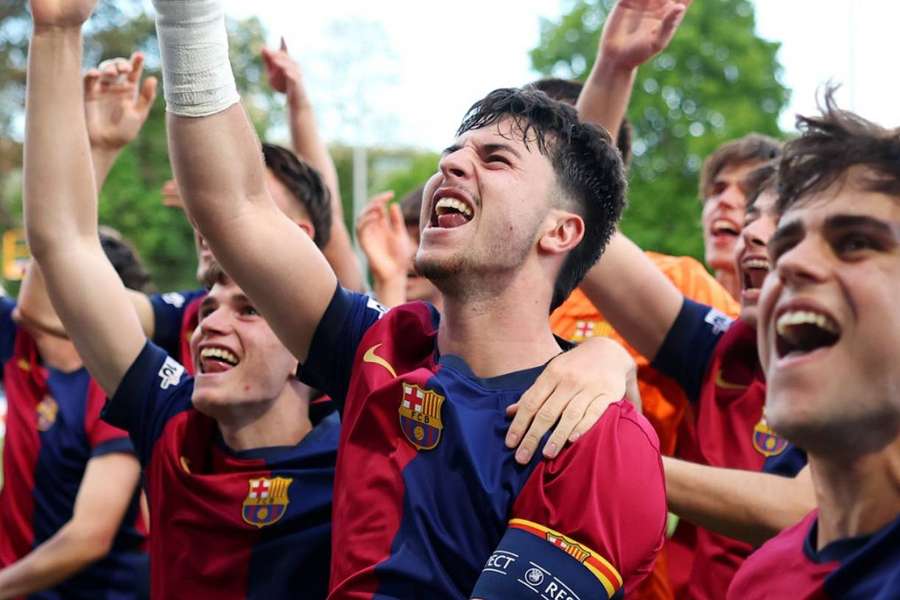 Barcelona a fost încoronată luni (28 aprilie) campioană a Youth League, după victoria cu 4-1 în fața turcilor de la Trabzonspor.