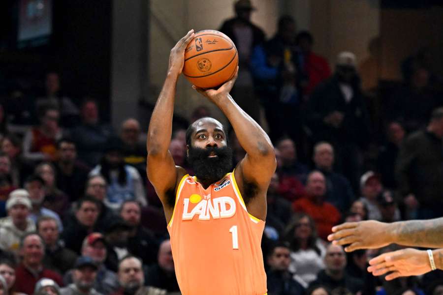 James Harden face aux Knicks.