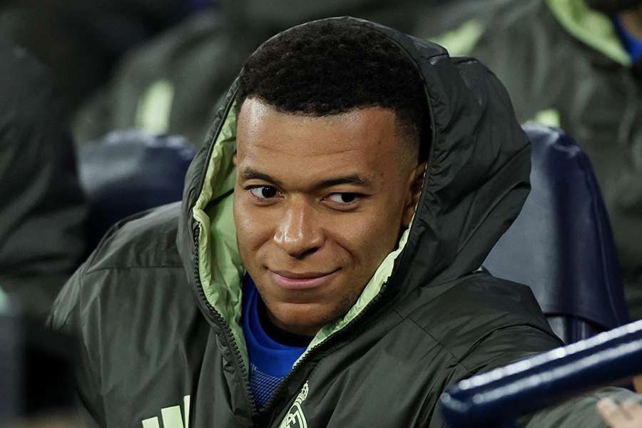 Mbappé odmietol mylné informácie.