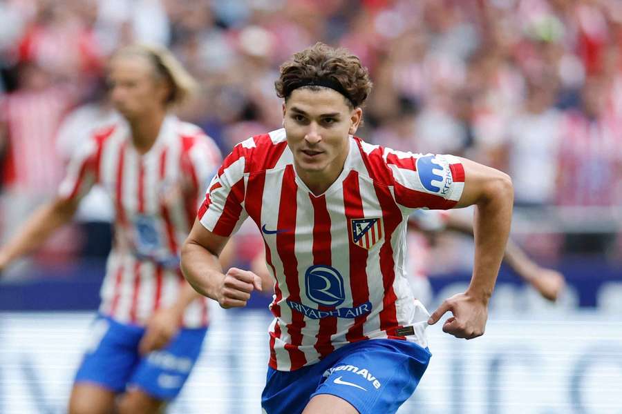 Julián celebra uno de sus goles