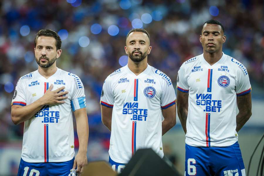 Bahia eliminou The Strongest na última fase