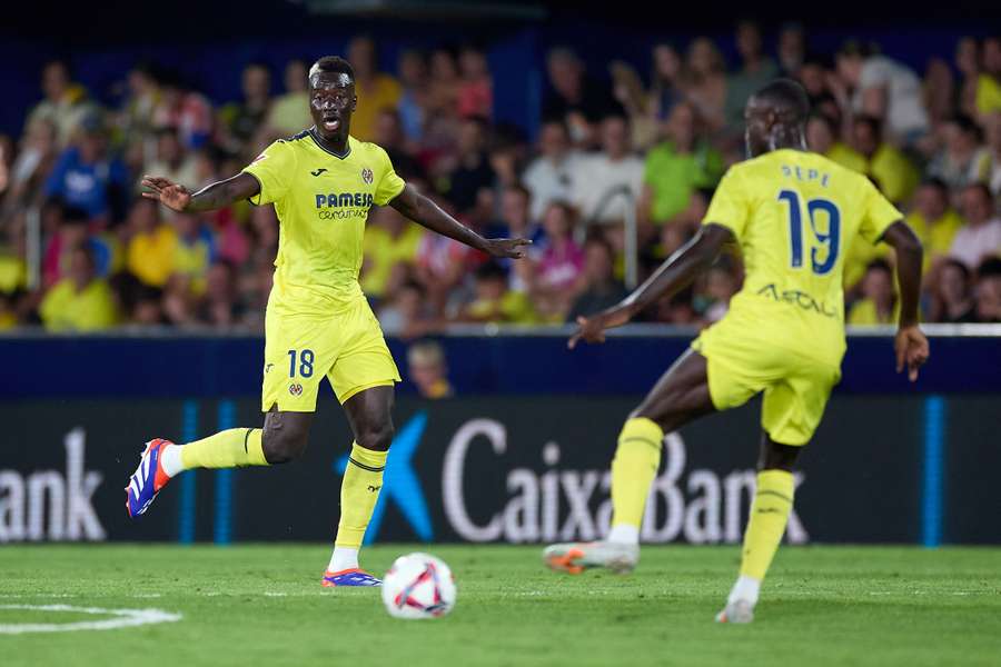 Pape Gueye renforce Villarreal au milieu