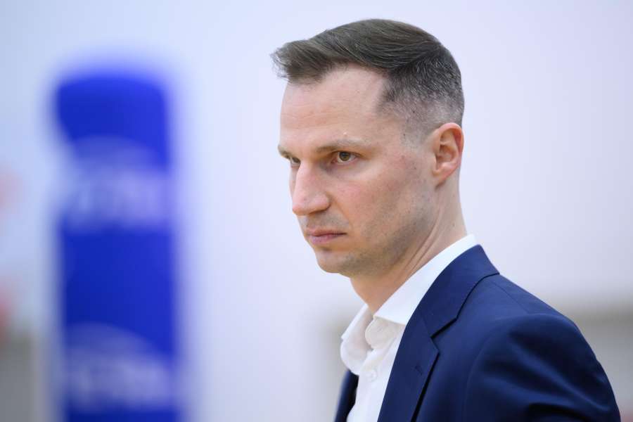 Trener Lotto AZS UMCS Lublin Karol Kowalewski przed trzecim meczem finałowym Ekstraklasy koszykarek z Eneą AZS Politechniką Poznań. Trener Lotto AZS UMCS Lublin Karol Kowalewski przed trzecim meczem finałowym Ekstraklasy koszykarek z Eneą AZS Politechniką Poznań.