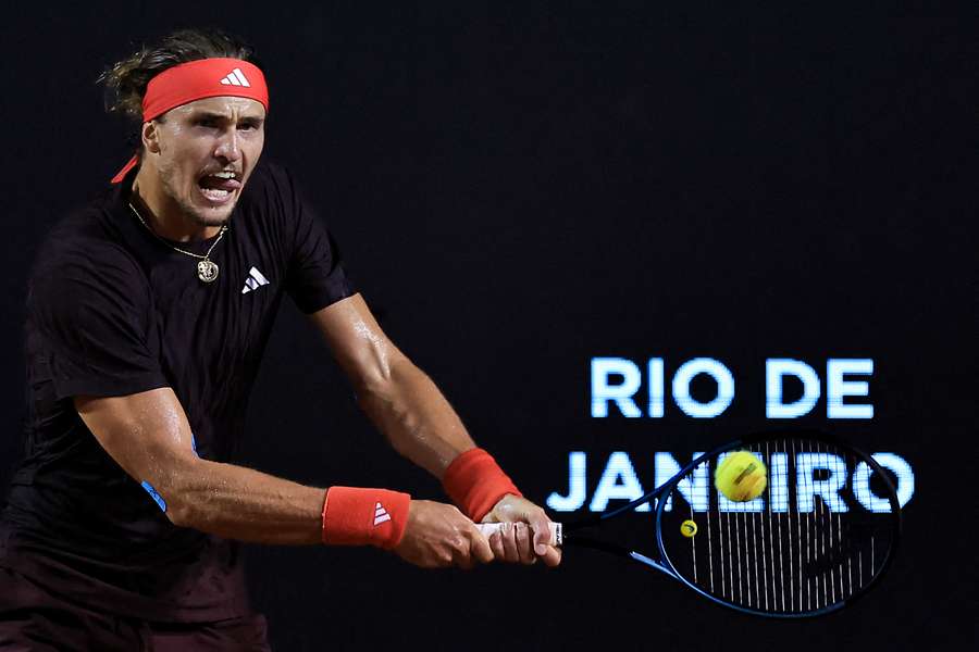 Zverev desapontou no Rio de Janeiro e também caiu nas quartas em Buenos Aires Zverev desapontou no Rio de Janeiro e também caiu nas quartas em Buenos Aires