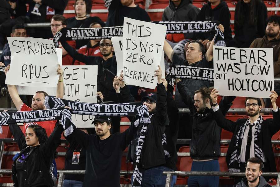 Fans New York Red Bulls met antiracismeleuzen