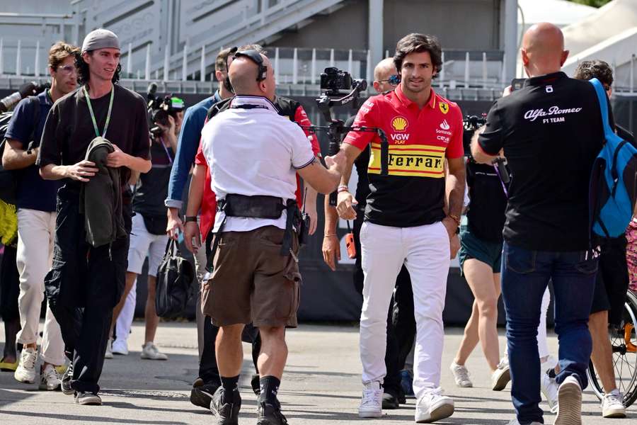 Sainz arrives in Monza