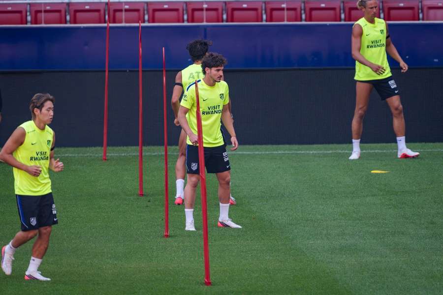 Julián Álvarez, en un entrenamiento con el Atleti Julián Álvarez, en un entrenamiento con el Atleti