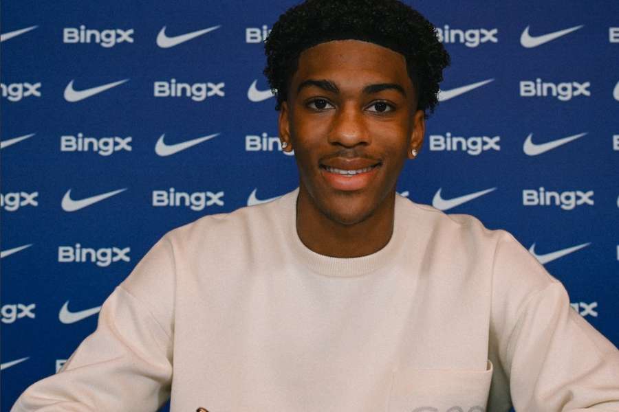 Lavia names three youngsters for Chelsea fans to follow