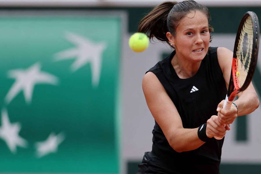Kasatkina is through to the last 16 in Paris
