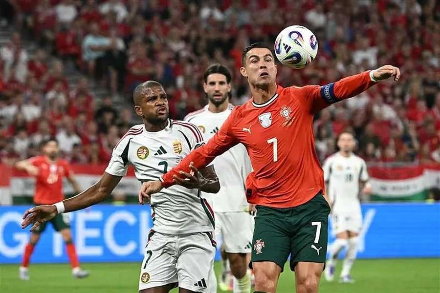 Cristiano Ronaldo em ação contra a Hungria
